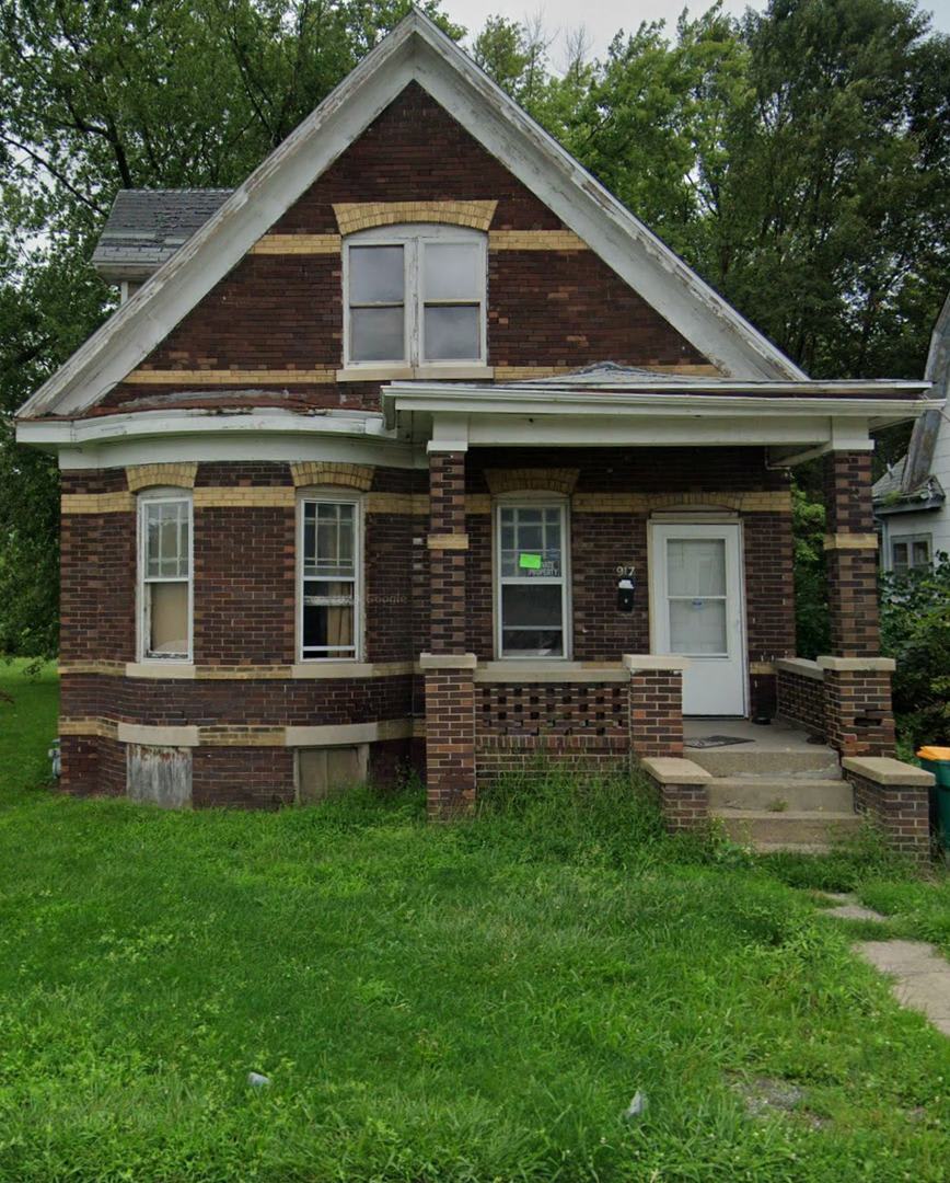 Modernized 3 Bedroom House