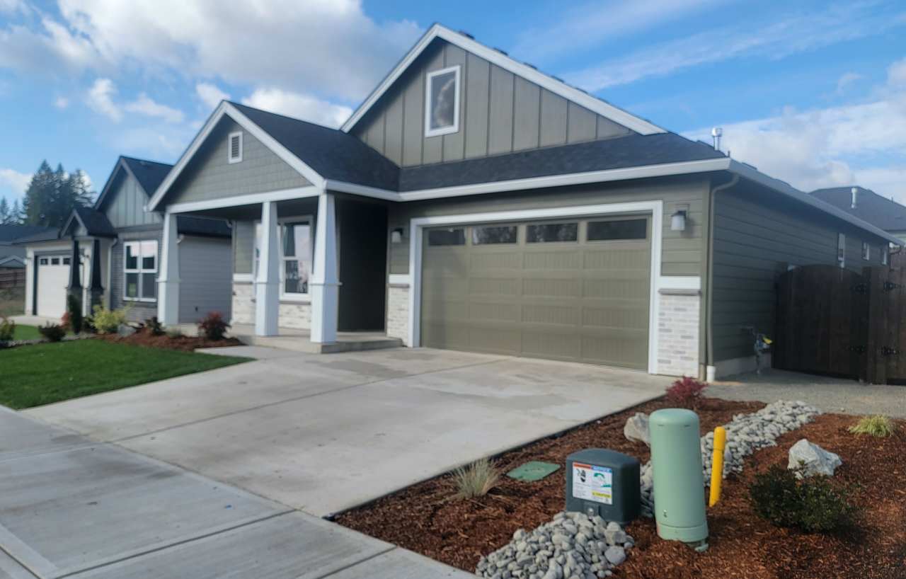 738 Northwest 28th Street