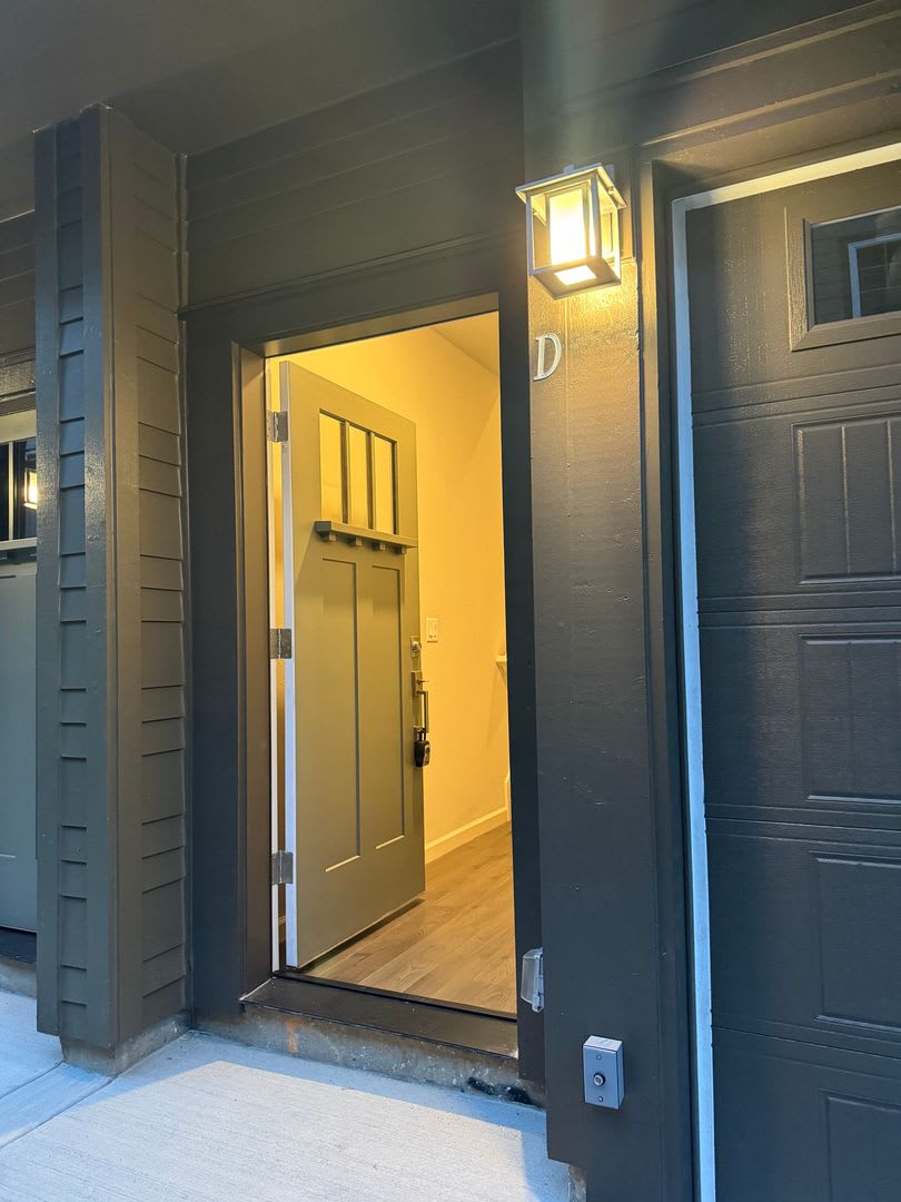 12019 SE High Creek Rd #D