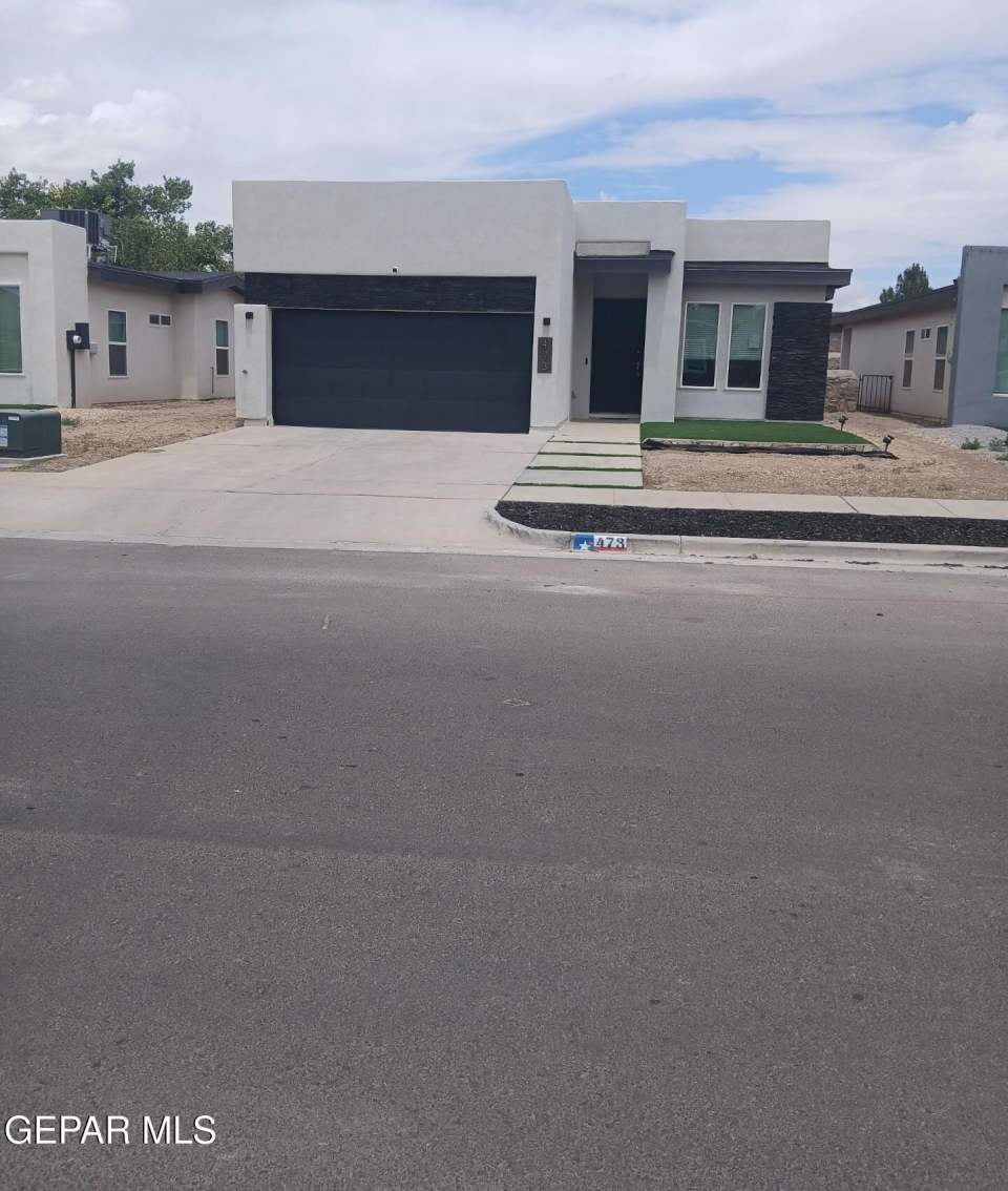 473 plateau Drive