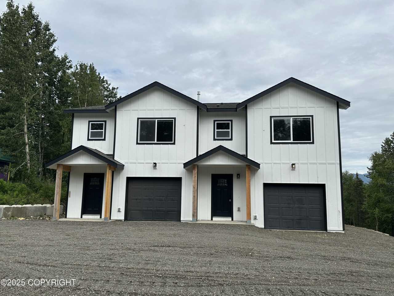 5945 E Porcupine Avenue