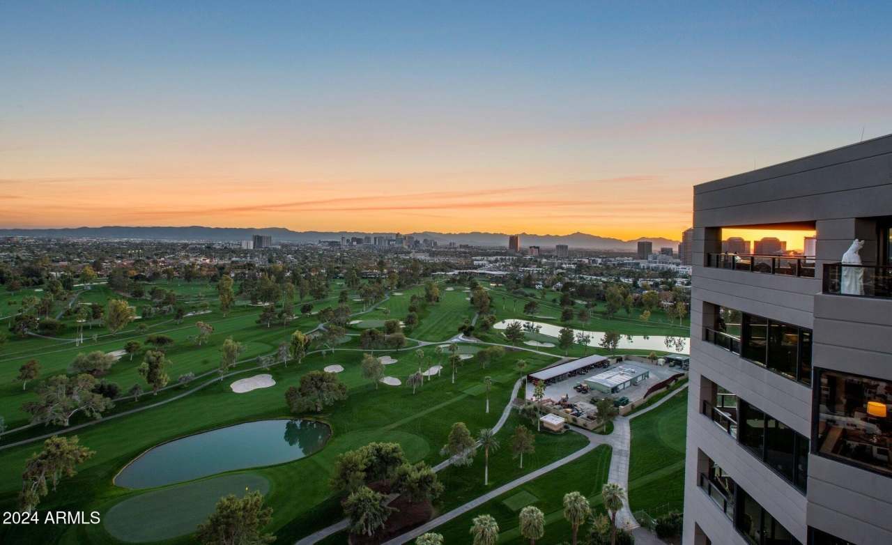 1040 E OSBORN Road unit: 1902