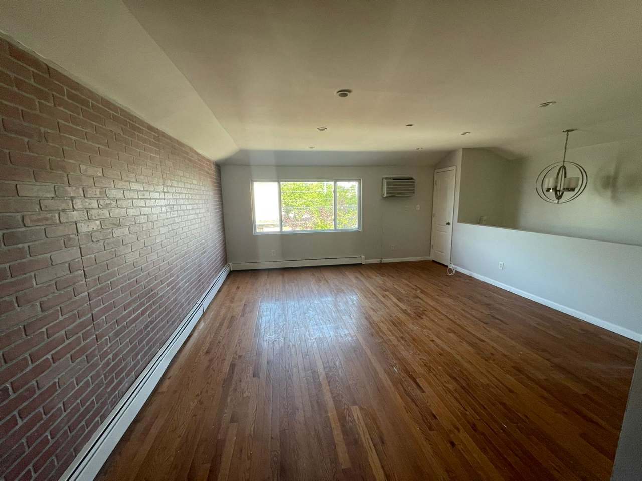 146-00 Springfield Boulevard