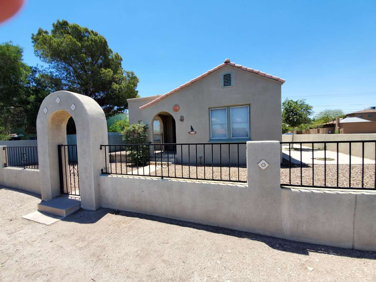 PM21-007 / 1404 East Grant Road