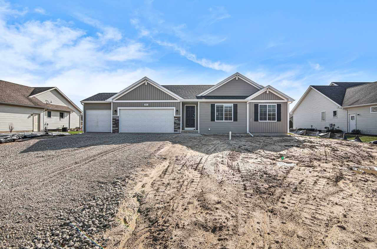 4082 Autumn Hue Lane