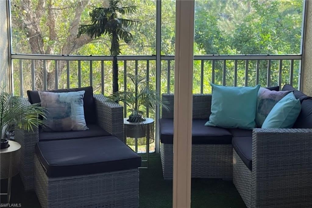 23611 Alamanda Dr unit: 202