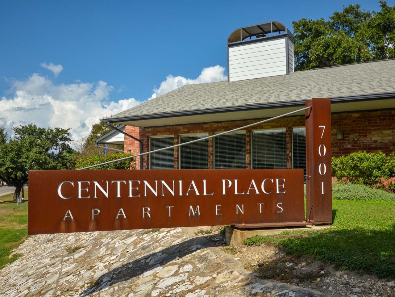 Centennial Place Apartments