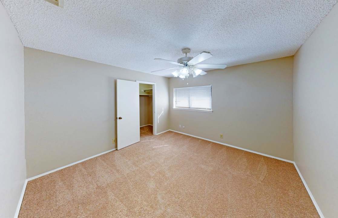 7617 Stone Crop LaneBEDROOM 2C - 680304https://livehomeroom.com/7647