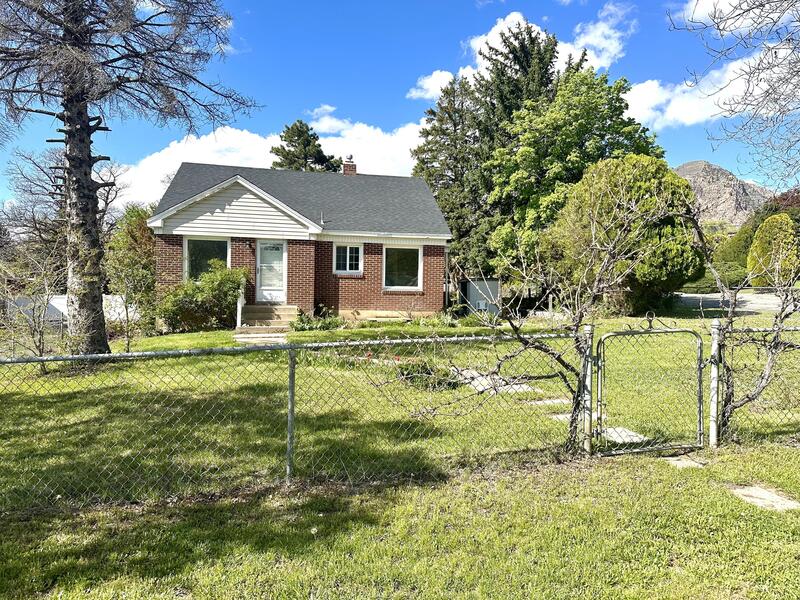 1682 East 22nd Street