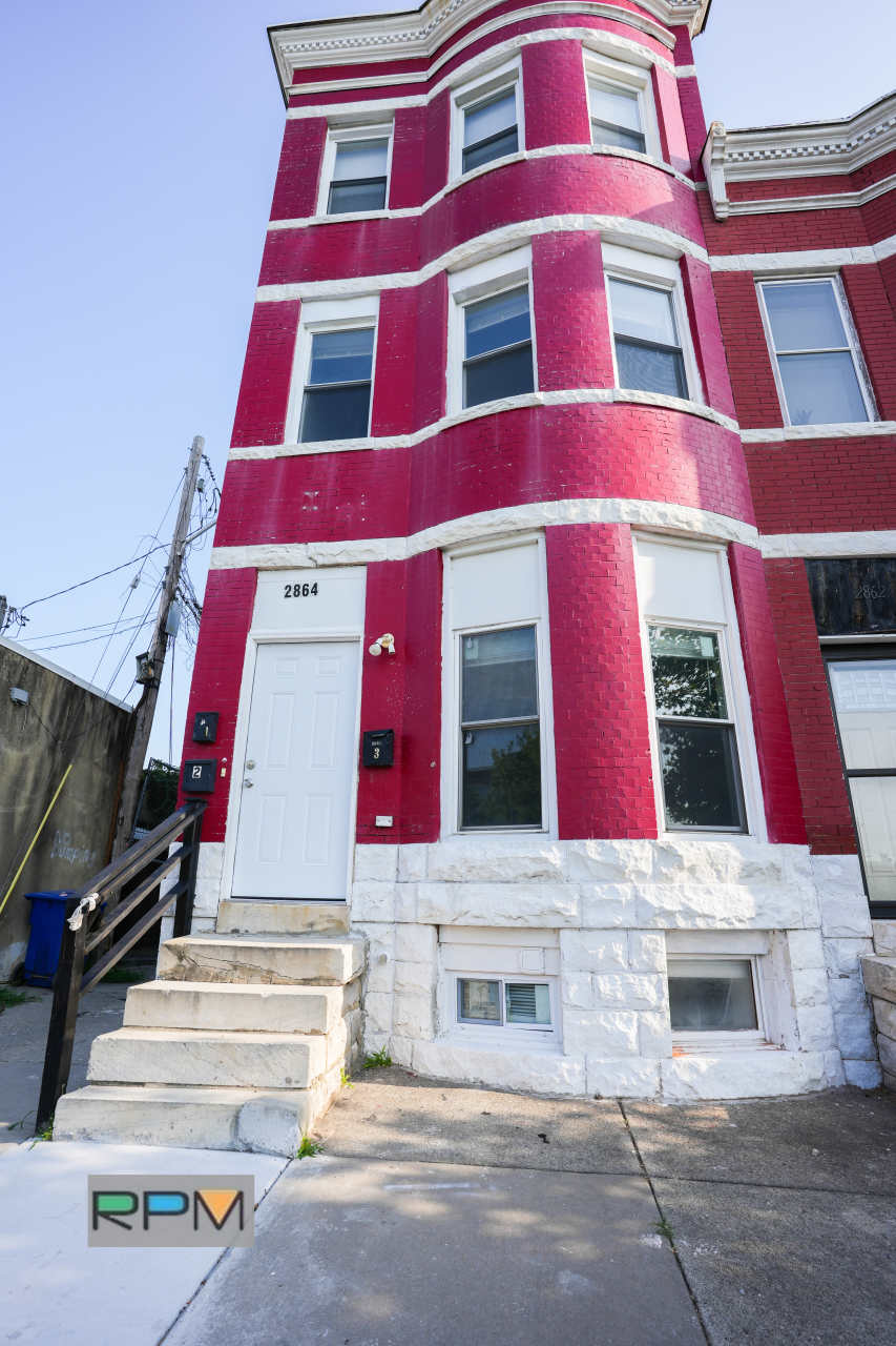 2864-3 Rayner Ave.