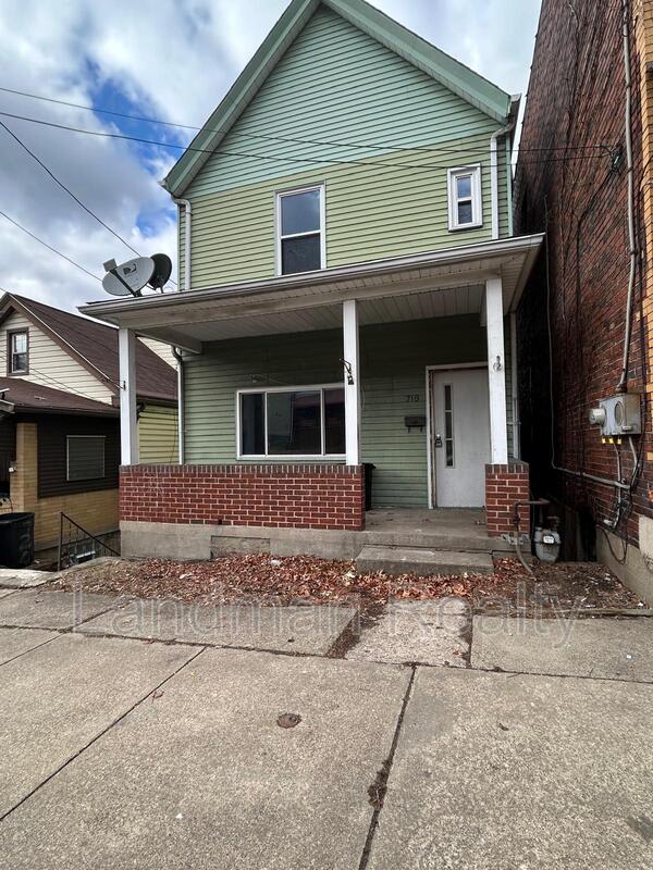 718 Delaware Avenue