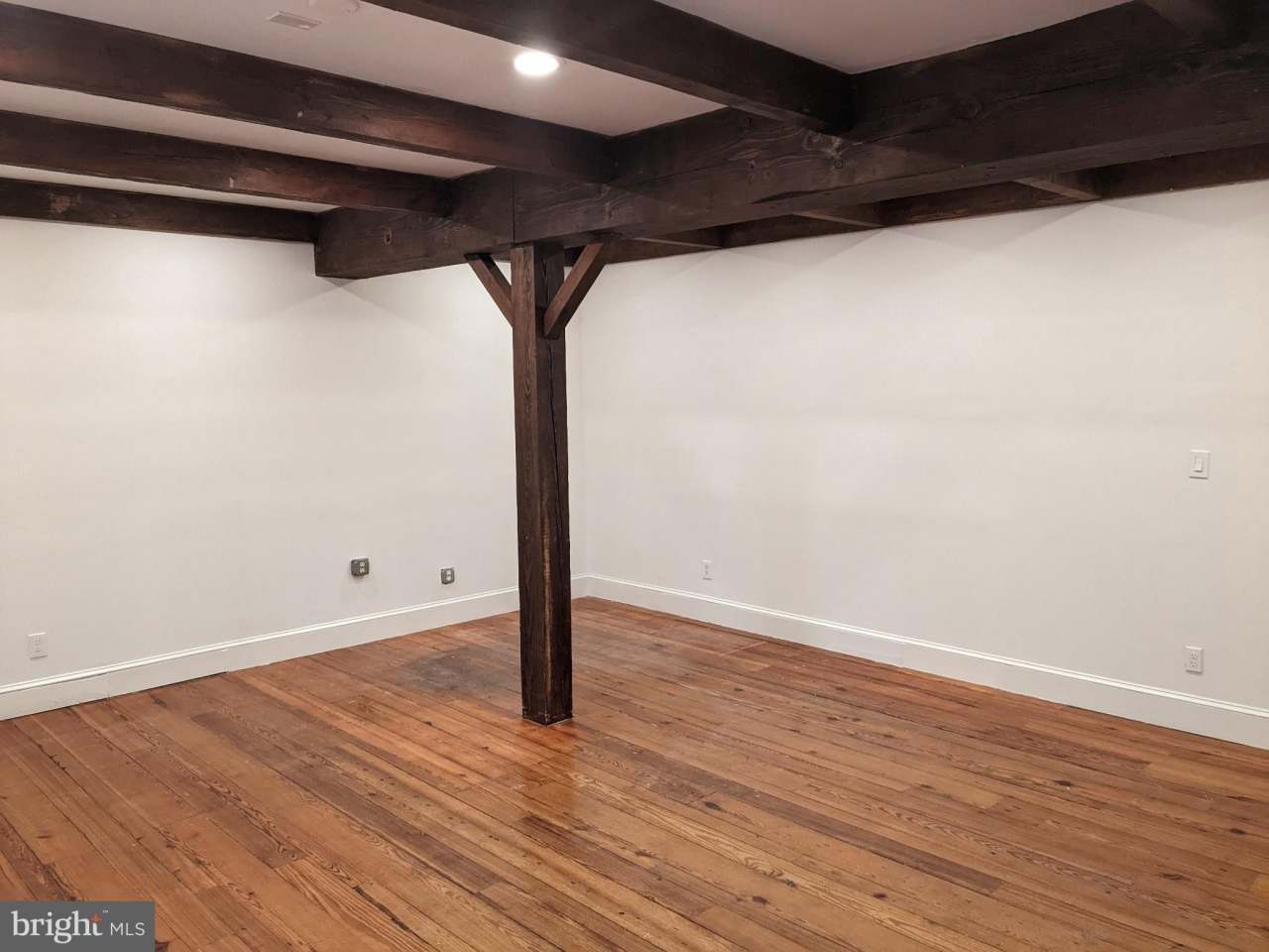 752 WALKER Road unit: B-1