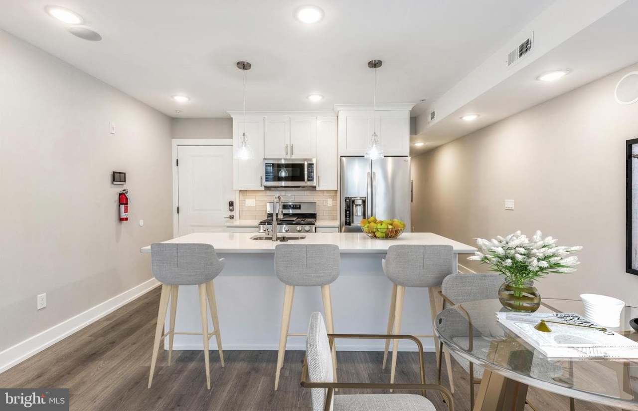 1521 N STILLMAN ST #3