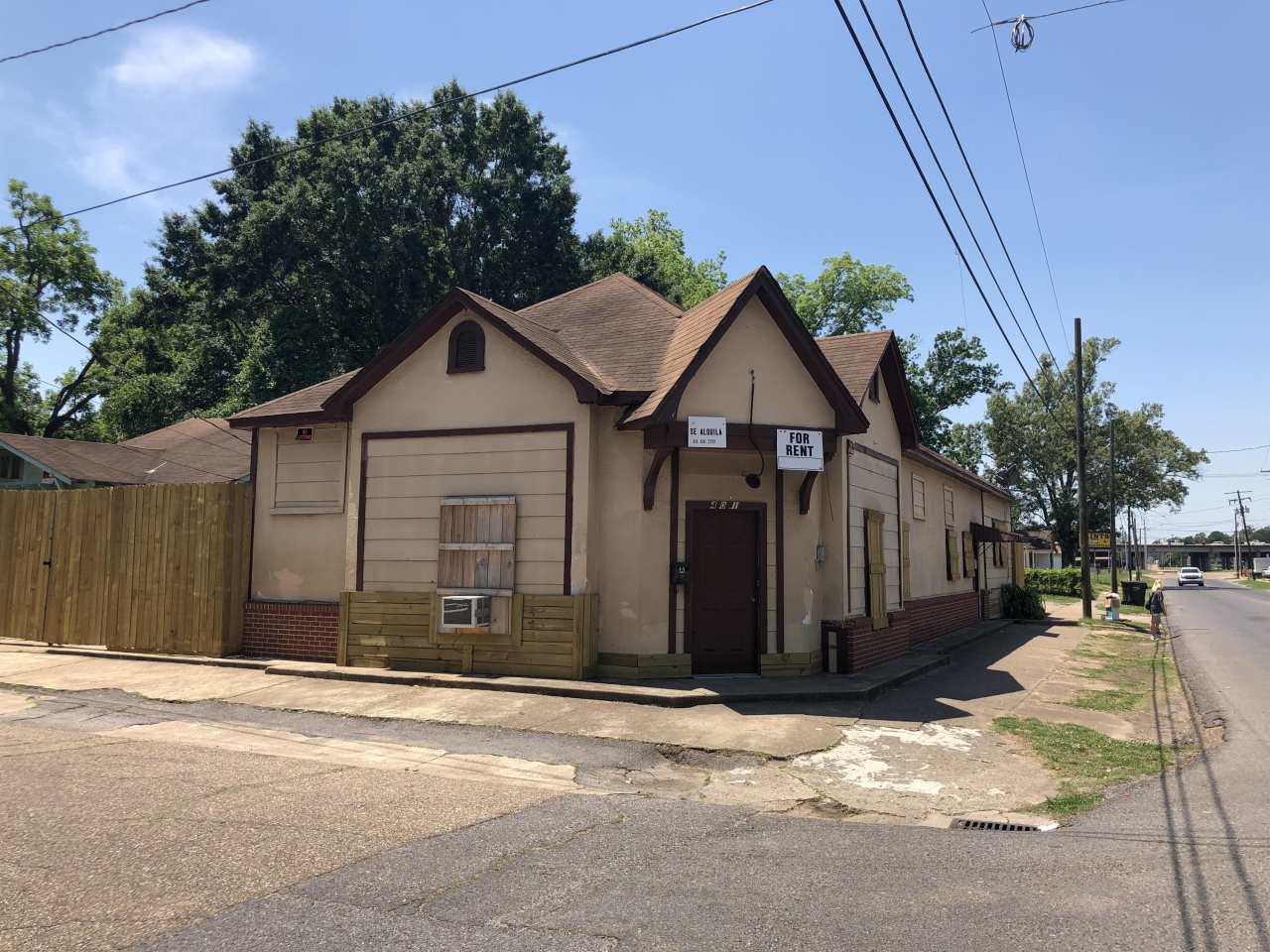 401 Coleman Avenue - B