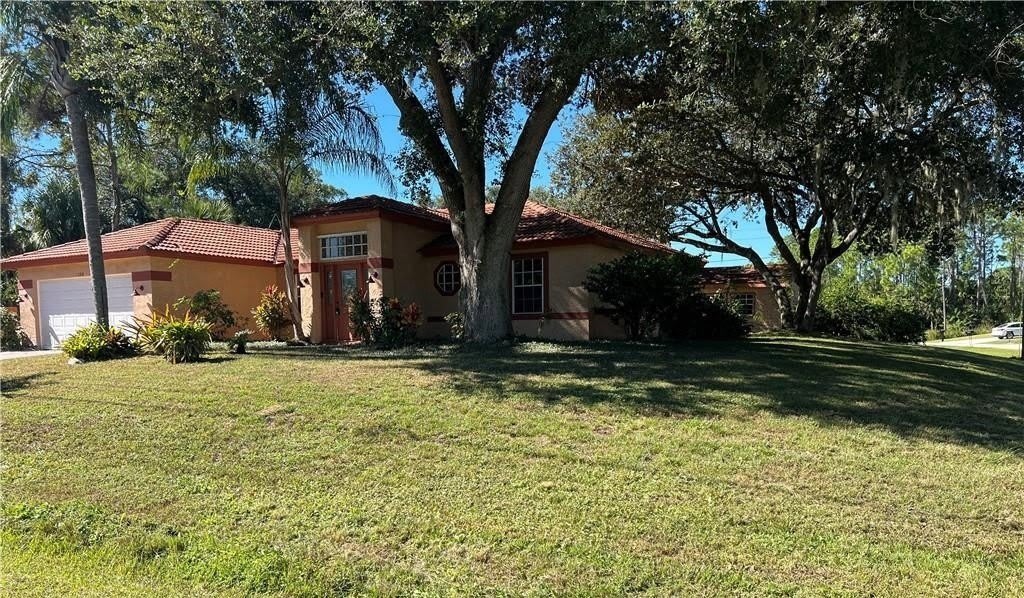 1300 Eldron Boulevard SE