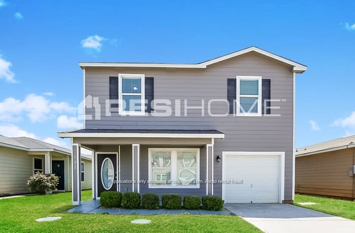 122 Farmington Drive