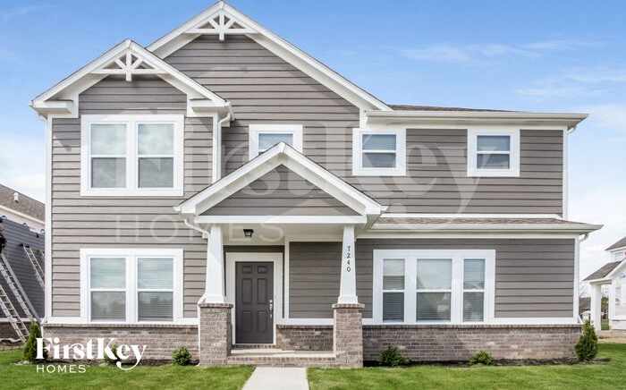 7240 Lockford Walk North