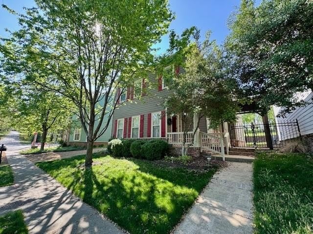 3704  W Cherokee  RD