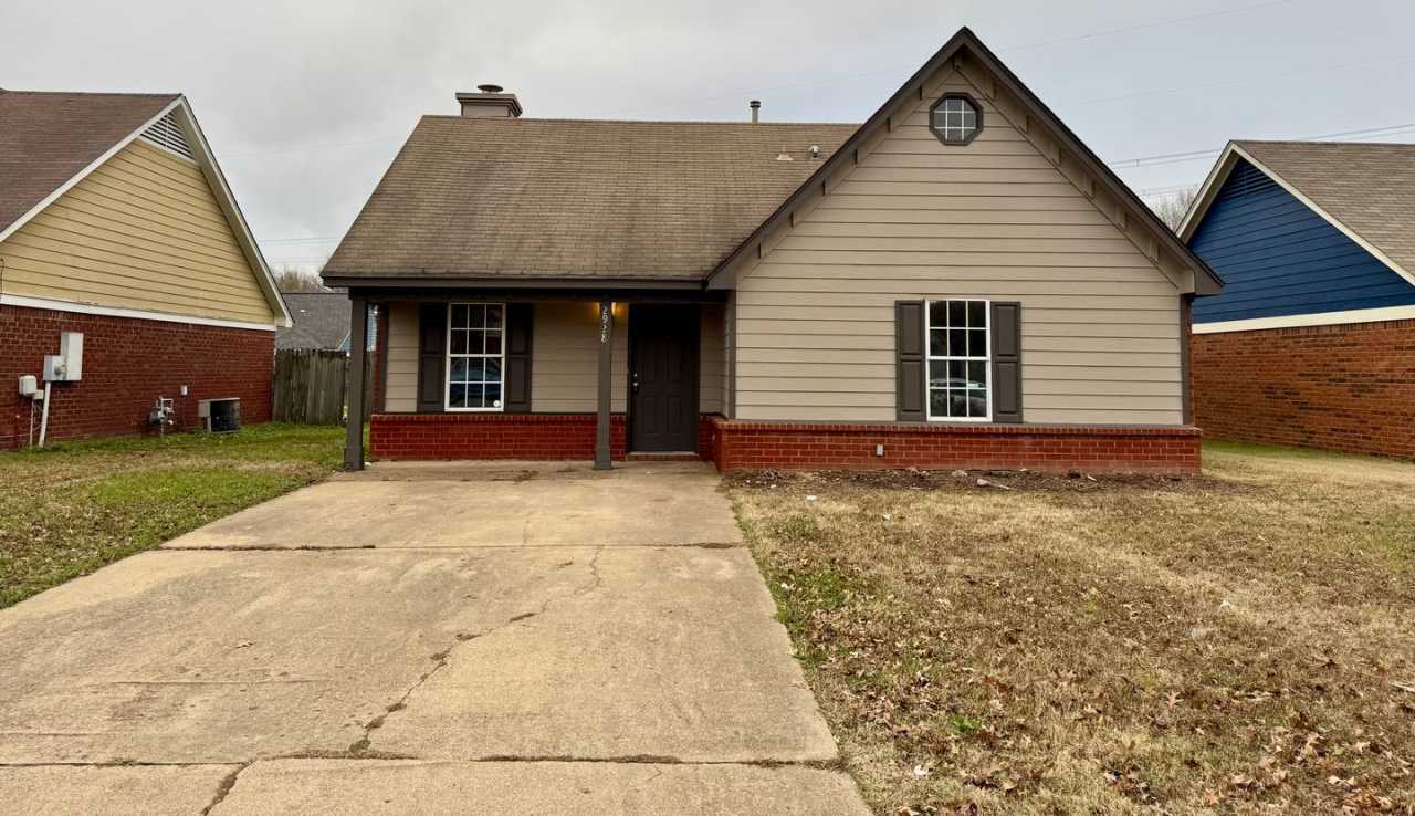 2928 Churchwell Dr Horn Lake, MS