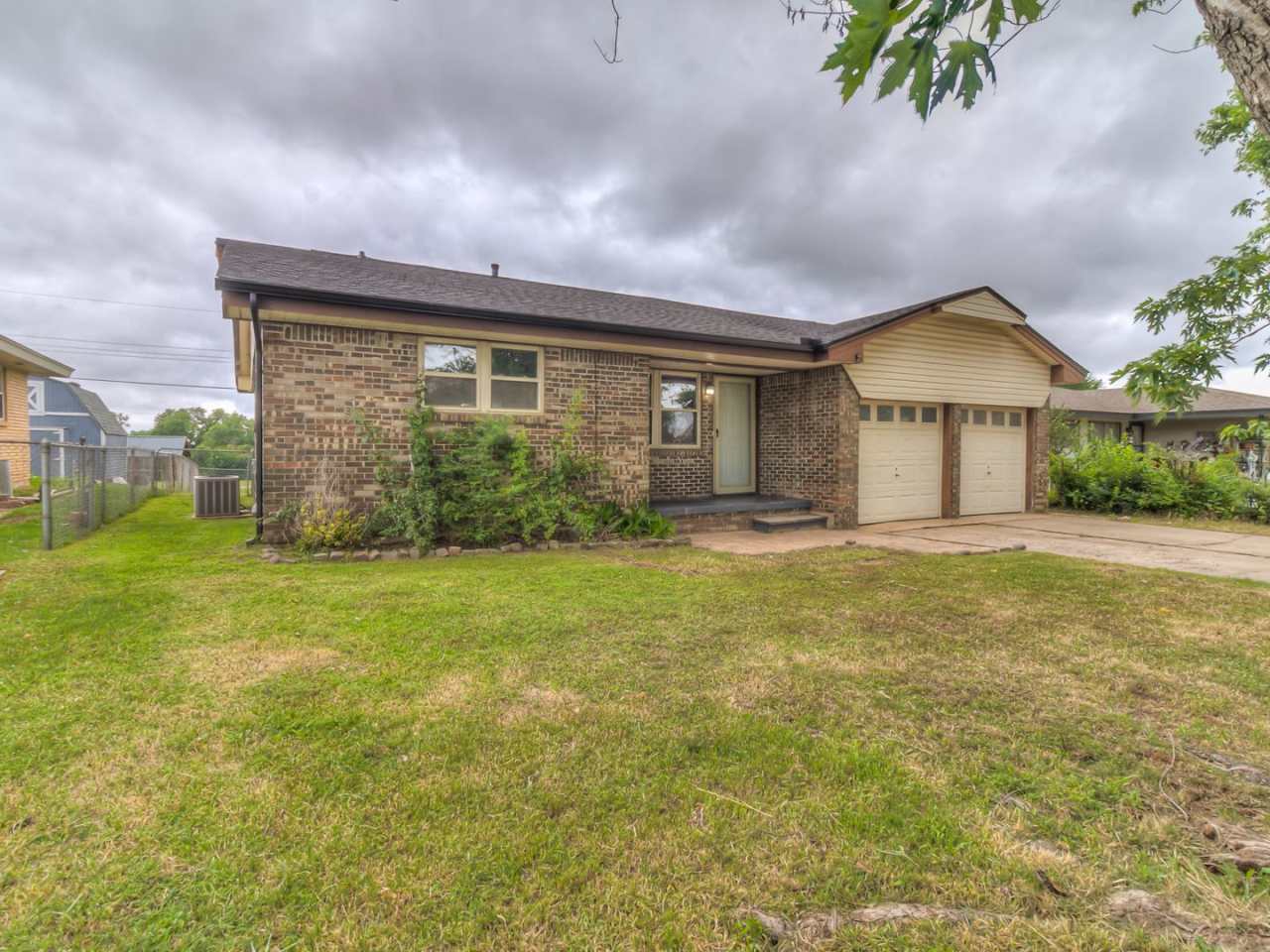 Beautiful Yukon 3 bed Rent House