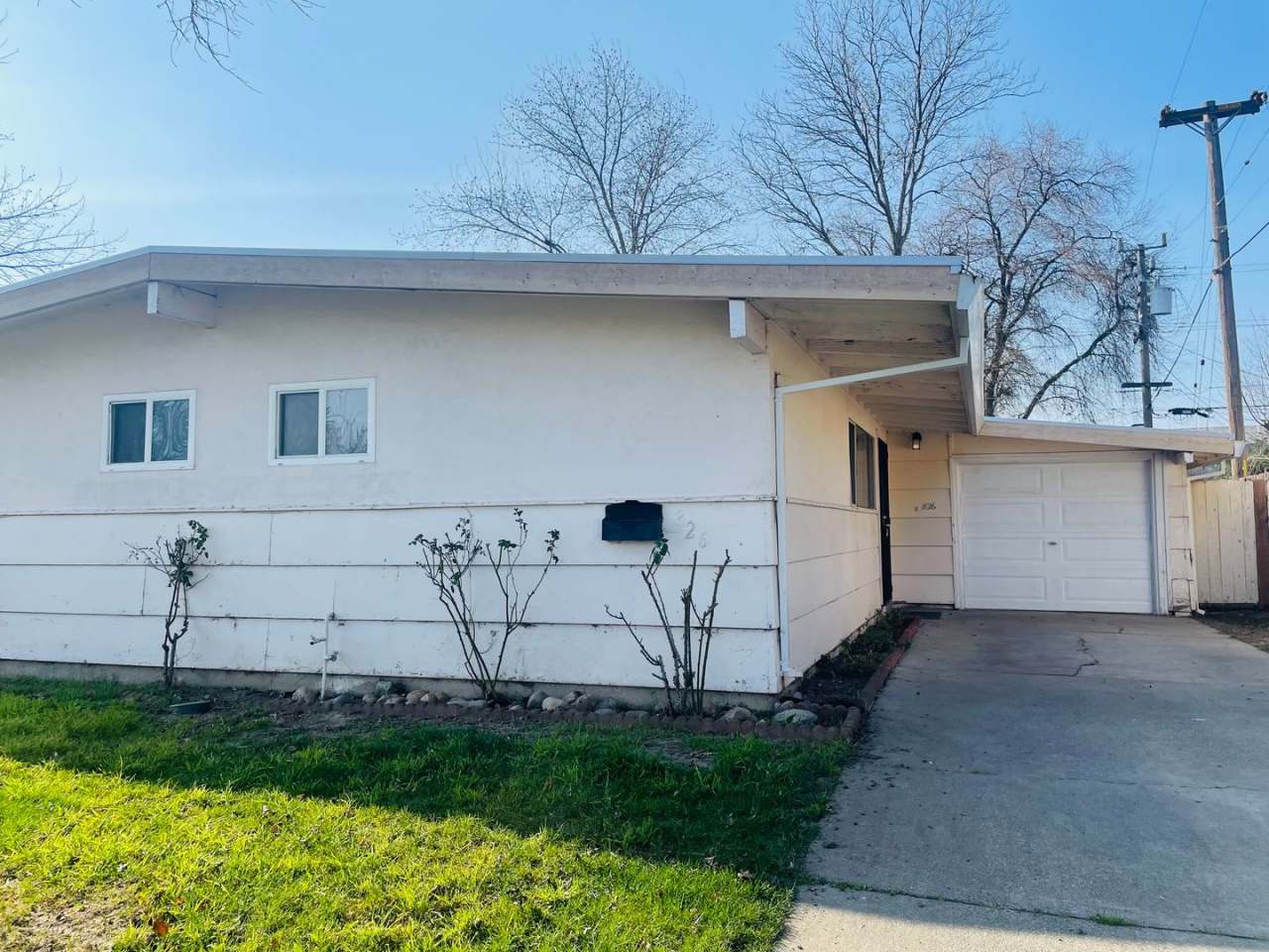 826 Todhunter Ave - West Sacramento 95691