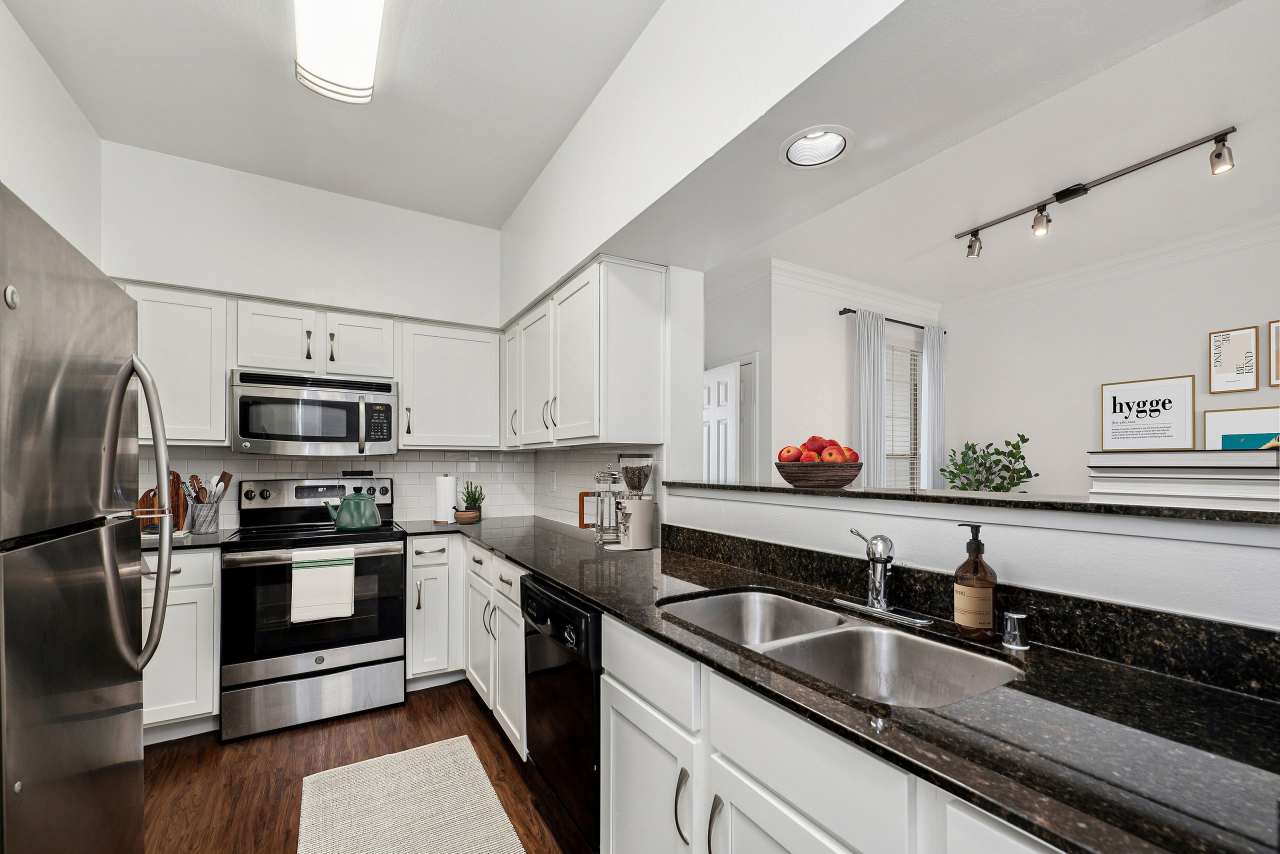 Arrive on University