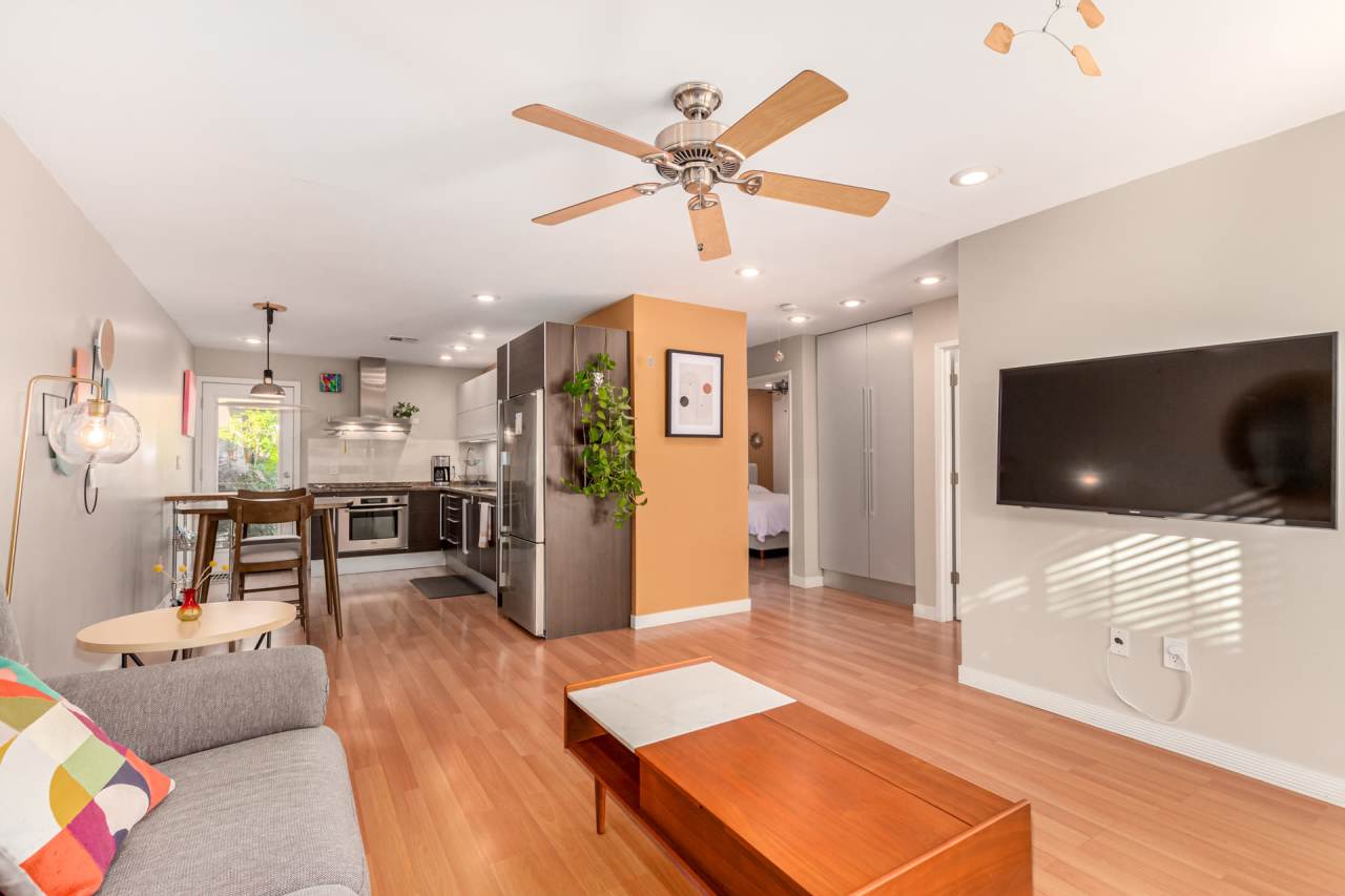 1850 East Maryland Avenue #46