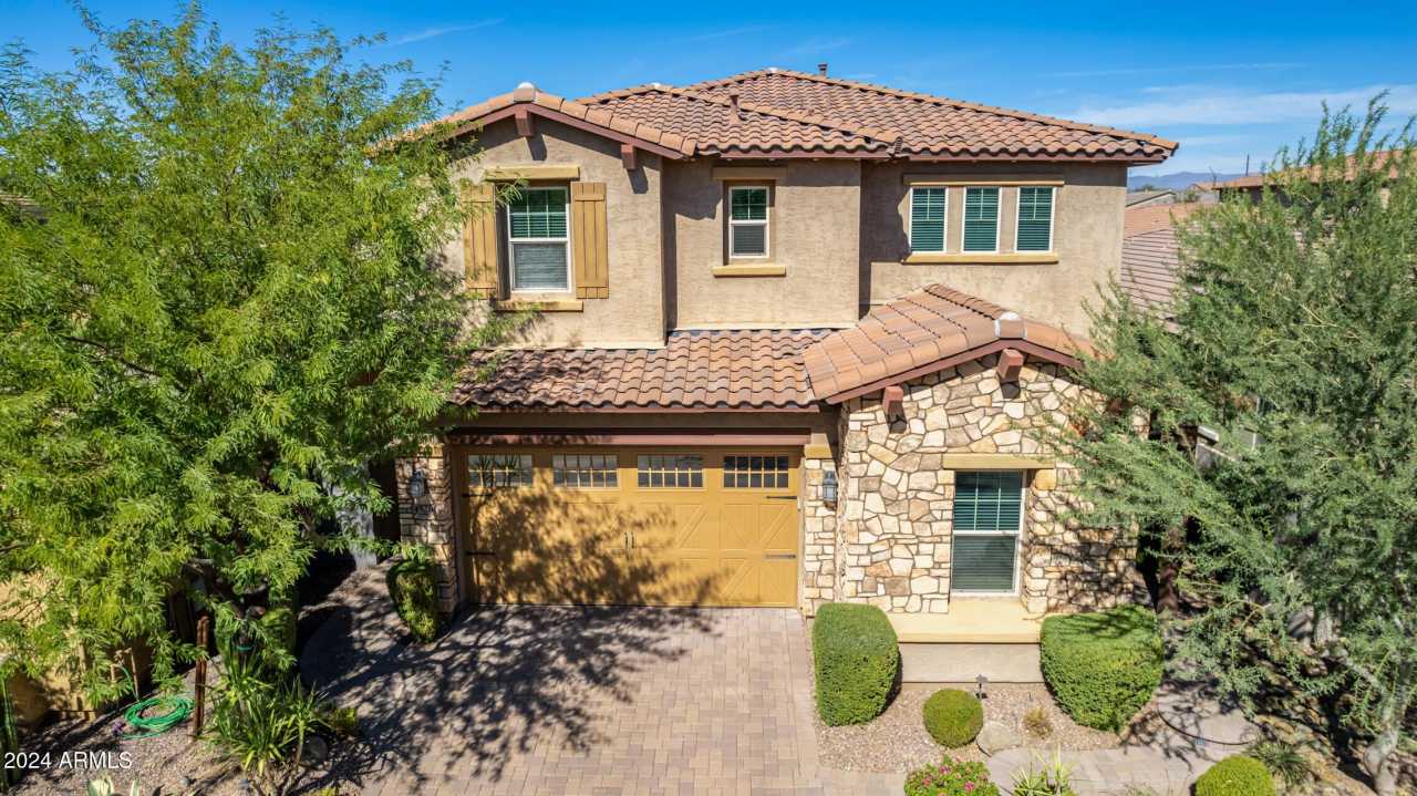 4526 E VISTA BONITA Drive