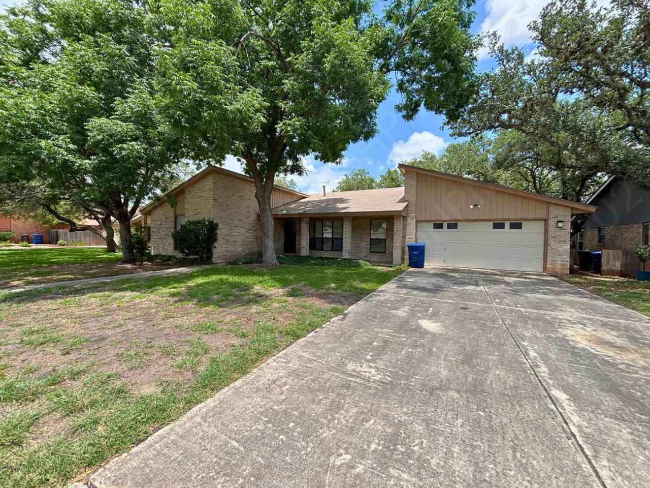 4647 Green Willow Woods