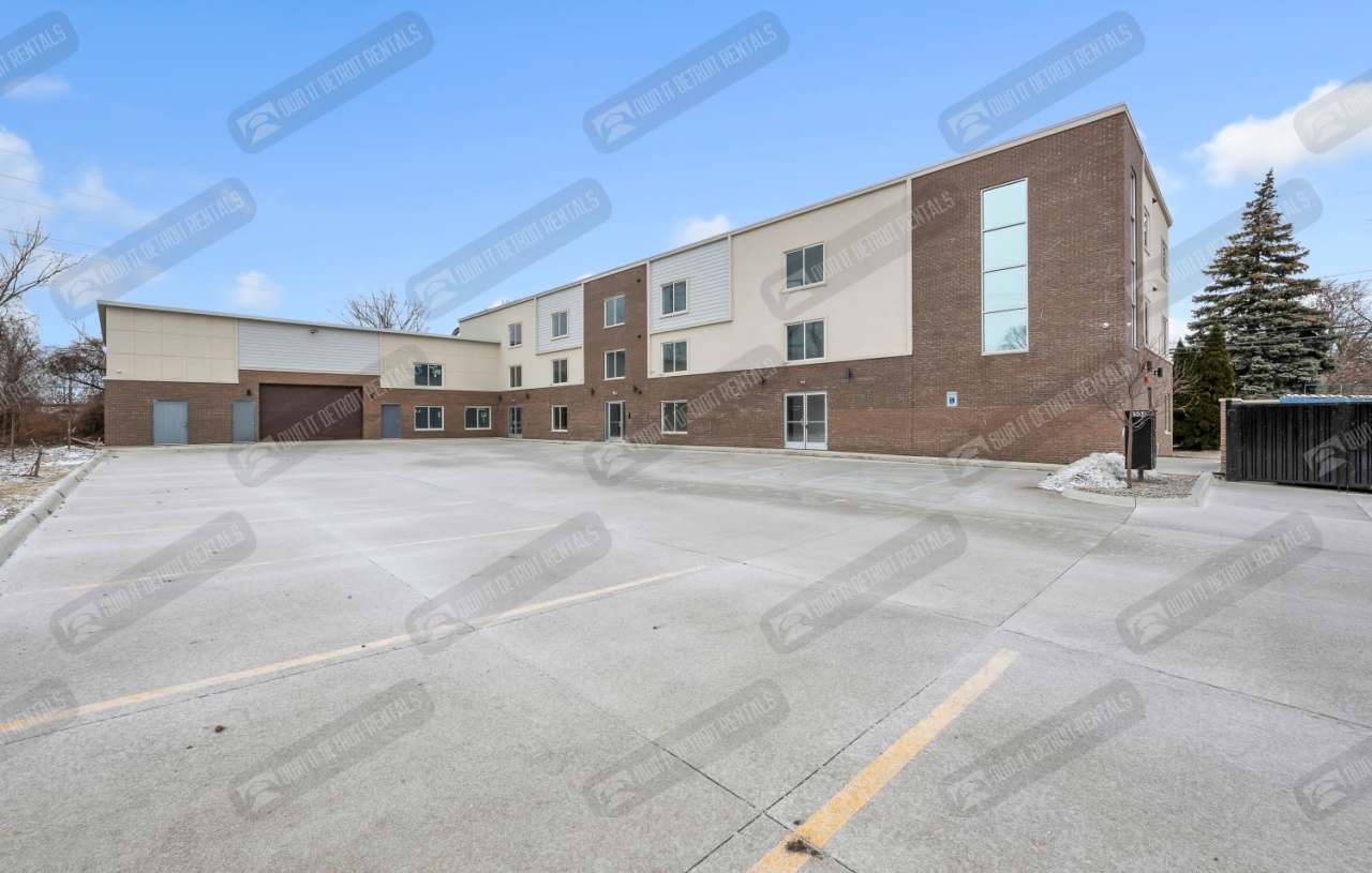 4504 Oakwood Blvd Apt 1