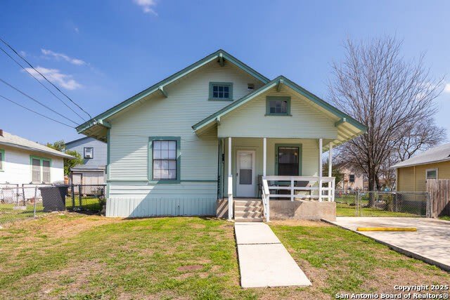910 PIEDMONT AVE