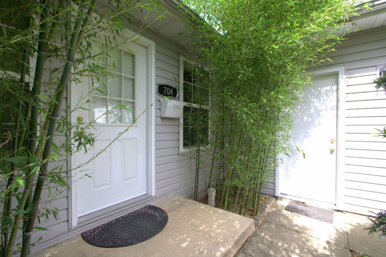 4-Bedroom 2-Bath Home near Downtown Champaign!