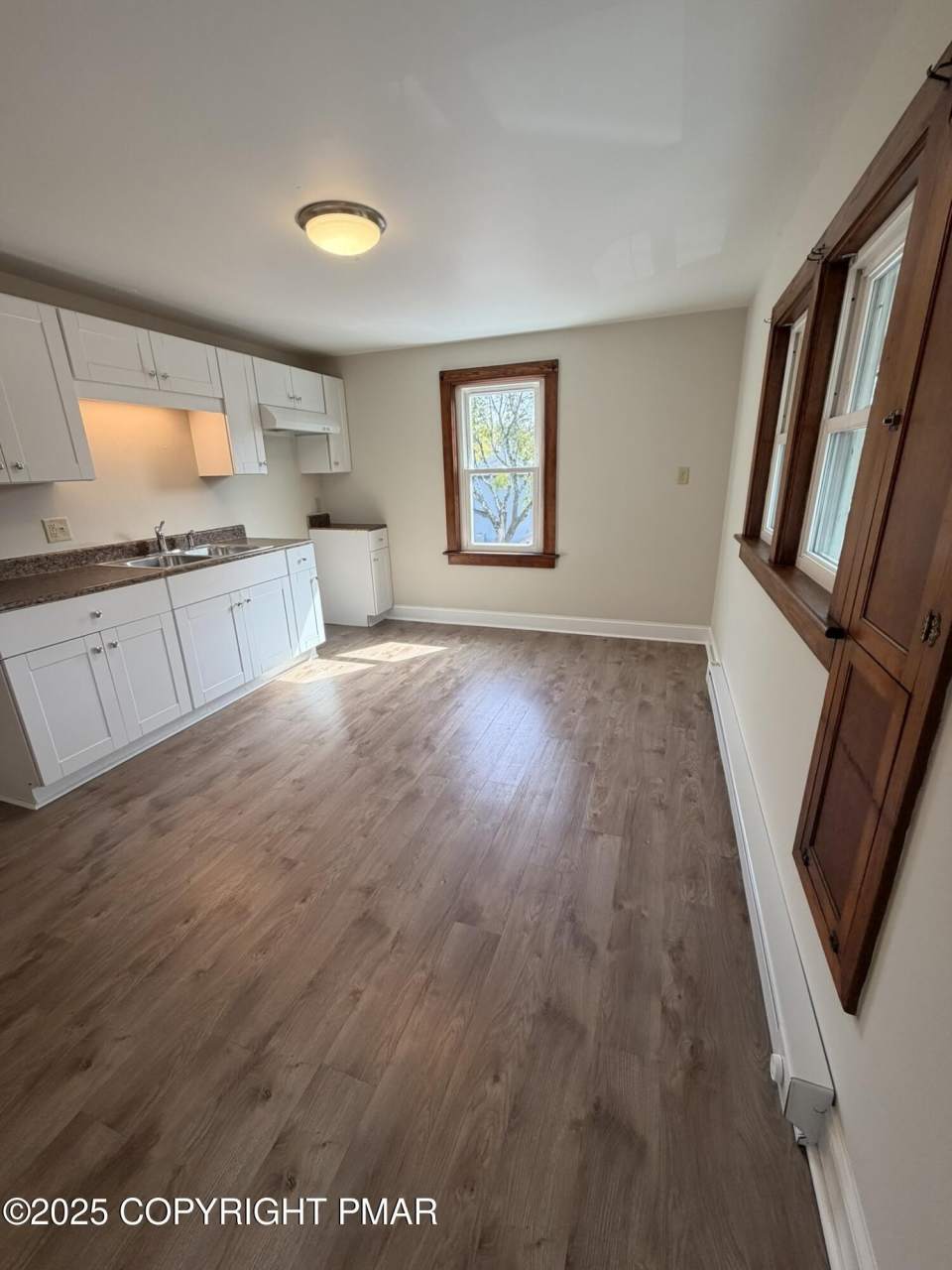 2809 Route 611 unit: 201