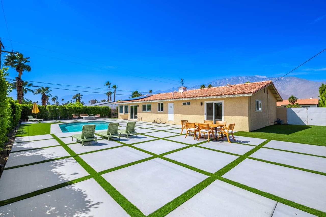 2240 N San Gorgonio Road