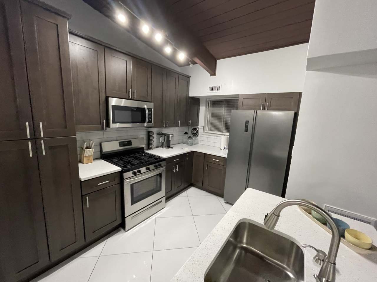 11328 Cherry Hill Rd