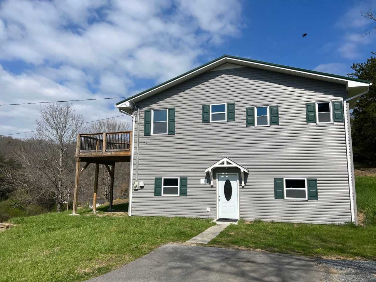 Private 3 bed 2bath house in North Johnson City! - Available NOW