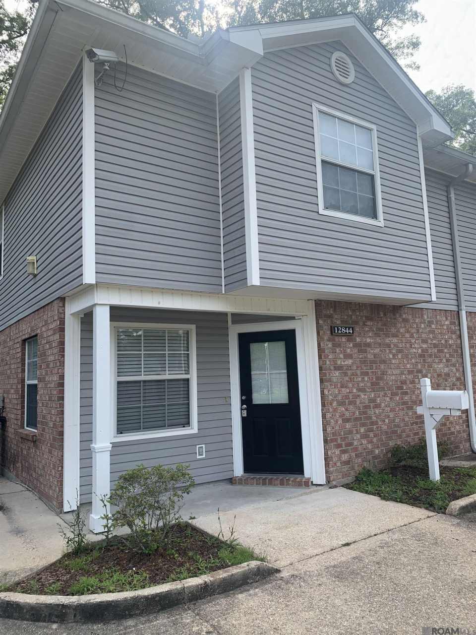 12856 Delores Dr