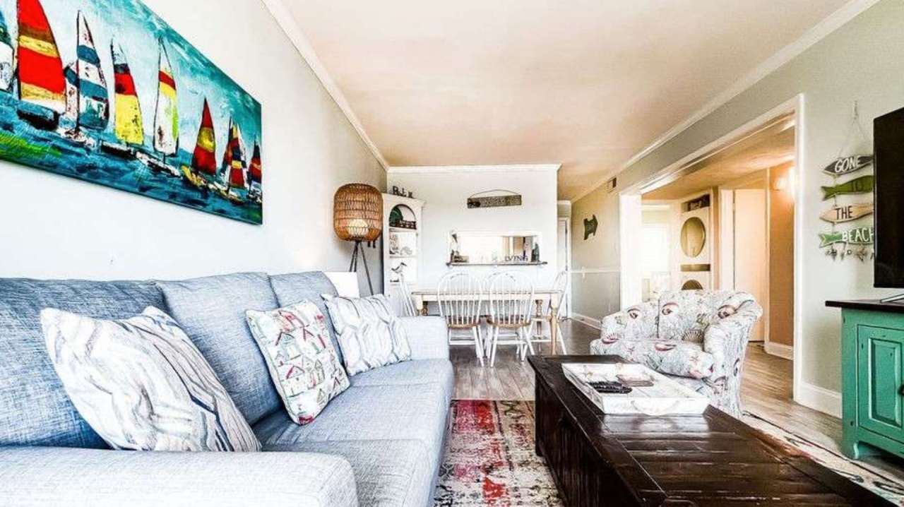 Full Furnished Beach Front Unit