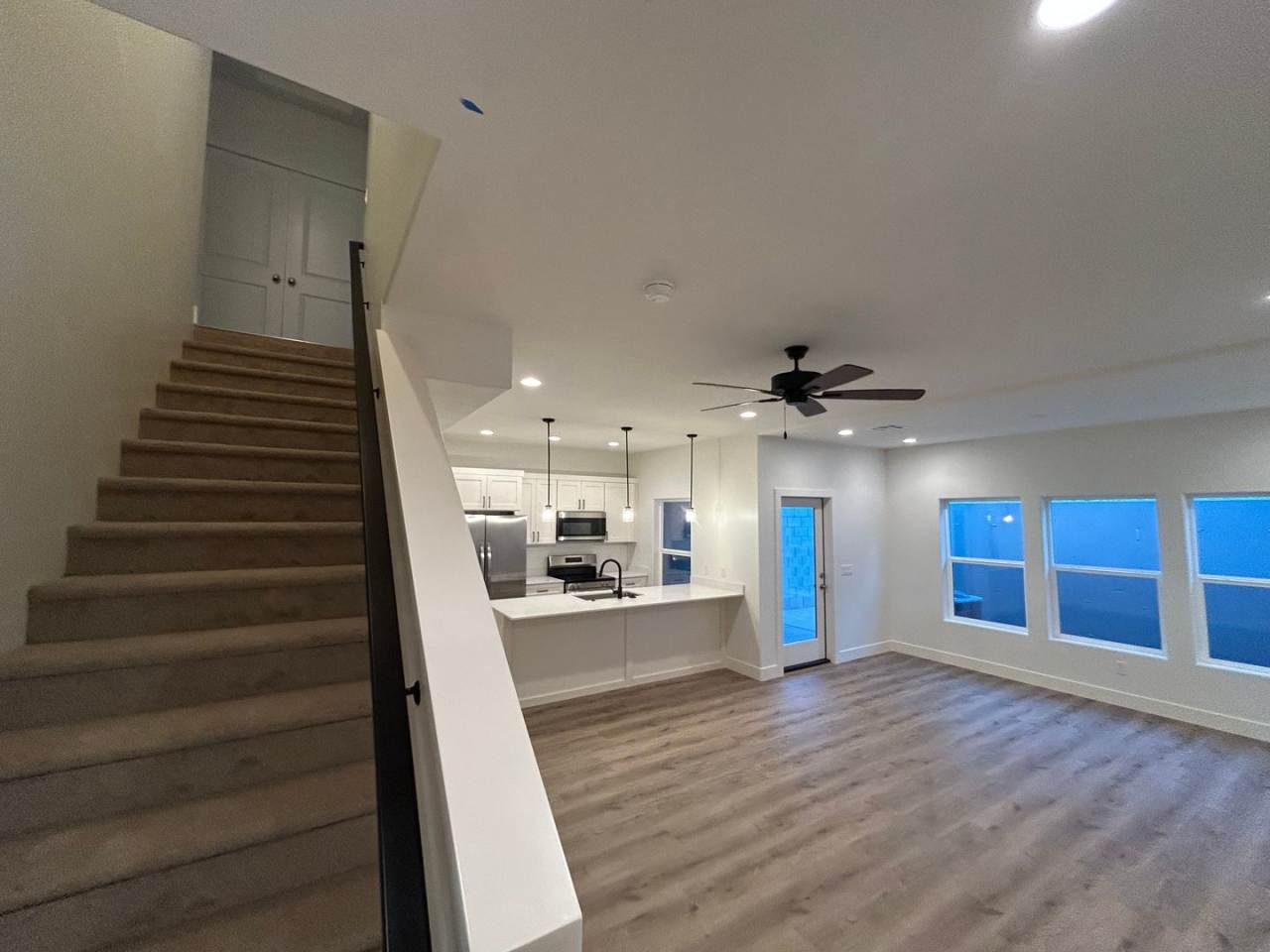 Fully enclosed Artificial Turf backyard! 3 Bed, 2.5 Bath, 2 Car Garage