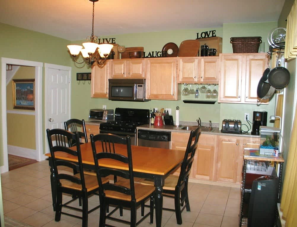 68 Elm St Apt F
