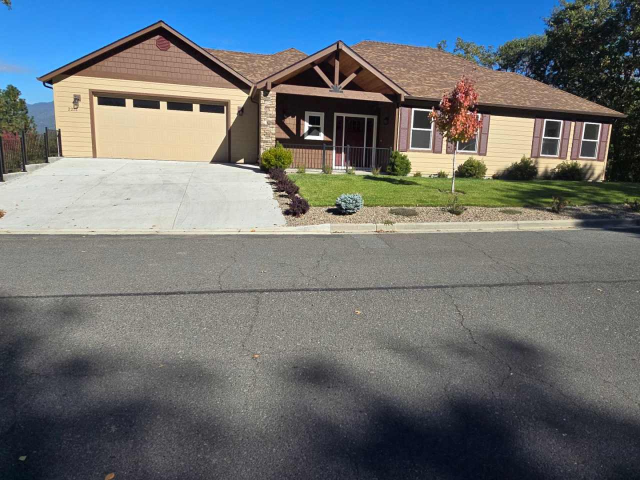 3 bedroom 2.5 bathroom Custom Built Home