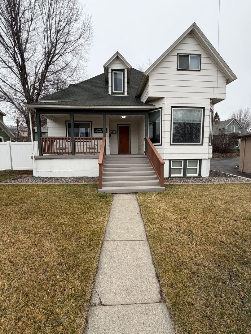 5 bedroom house next to park