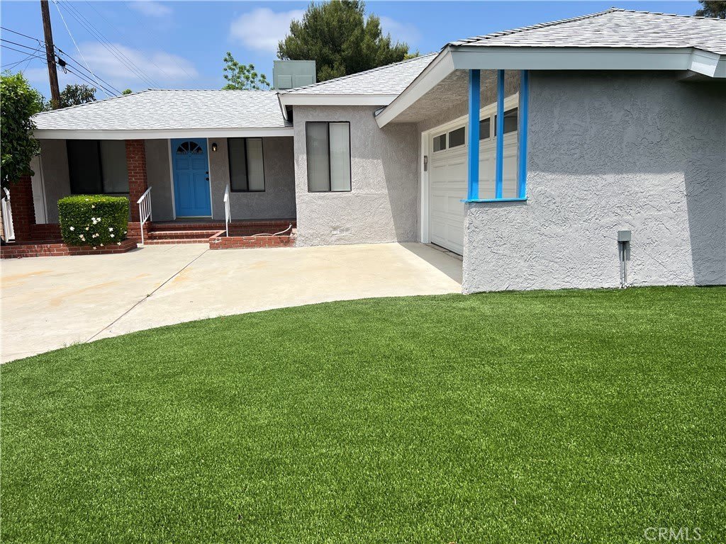 6379 Darby Place
