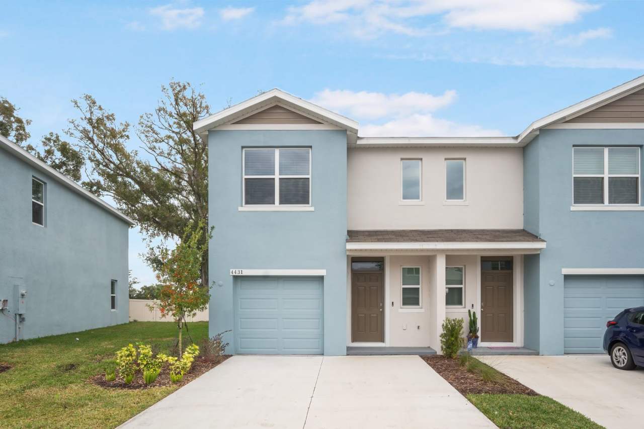 Brand-New Townhome for Rent in Chelsea Court – Modern Living in Tampa!