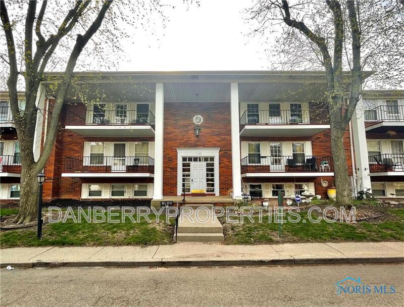 3217 Glanzman Road - 1