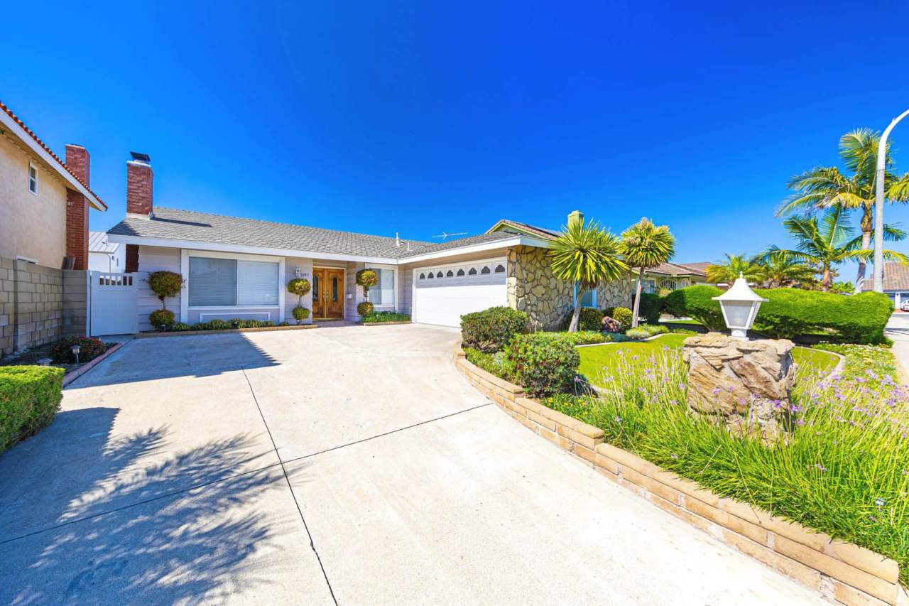 Upgraded 4 bedroom Fountain Valley Home