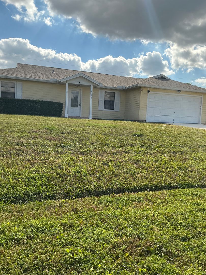 MOVE IN SPECIAL $250 OFF! Pet friendly Pool home. 3 bdrm/2 bath/ 2 car garage