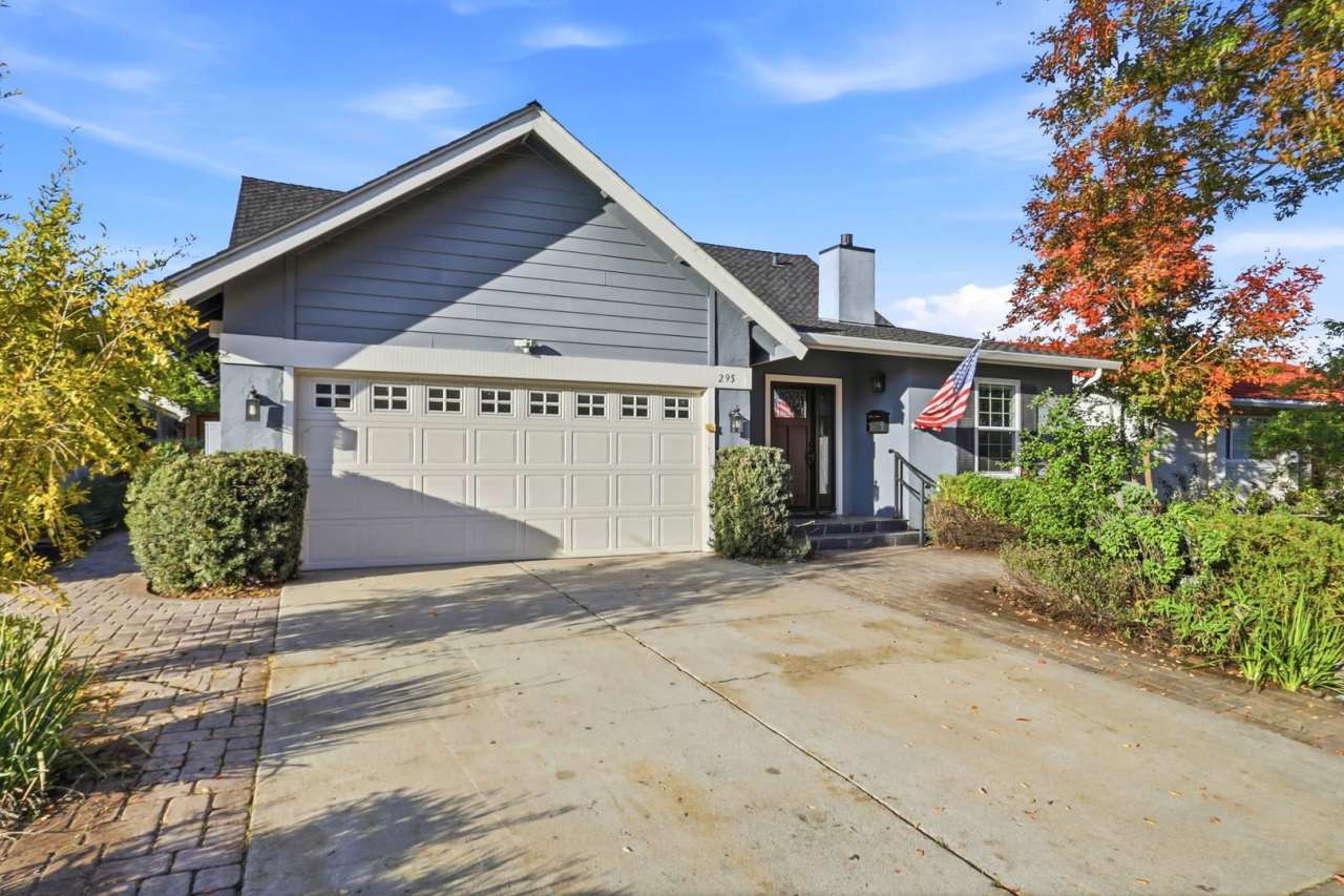 Santa Teresa 5-Bedroom 3-Bathroom Home