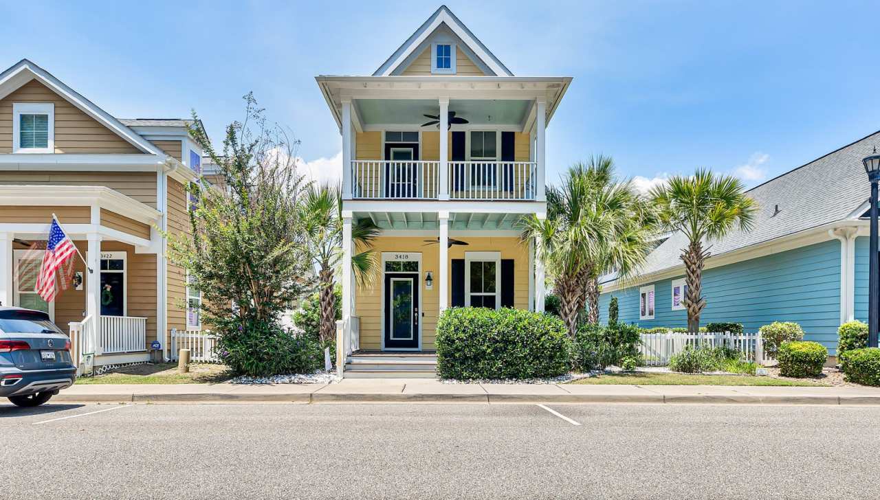 Sweetgrass Square in Market Common