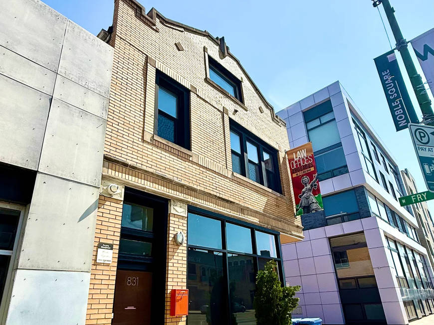 831 North Ashland Ave.